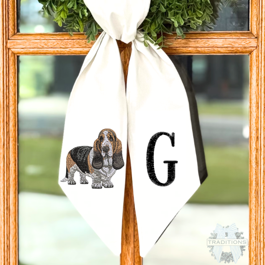 Personalized Basset Hound Wreath Sash – Custom Dog Door Decor with Monogram Initial – Embroidered Pet Lover Gift
