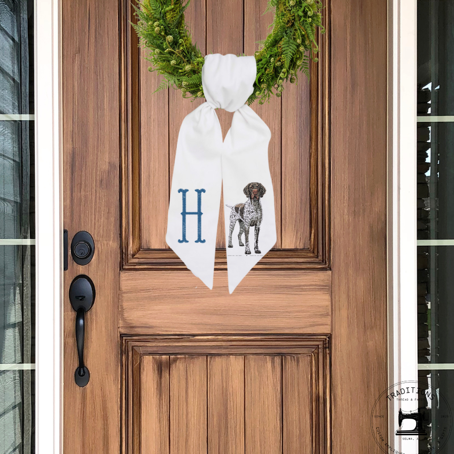 Personalized German Shorthaired Pointer Wreath Sash – Monogram “W” – Cotton & Canvas, 54" × 5"